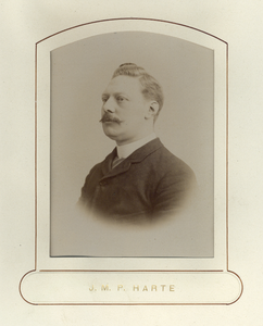 833047 Portret van J.M.P. Harte, lid van de Kamer van Koophandel en Fabrieken te Utrecht, opgenomen in het ...